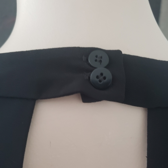 French Connection | Sheer Blouse with Pleated Detail - Picture 5 of 11